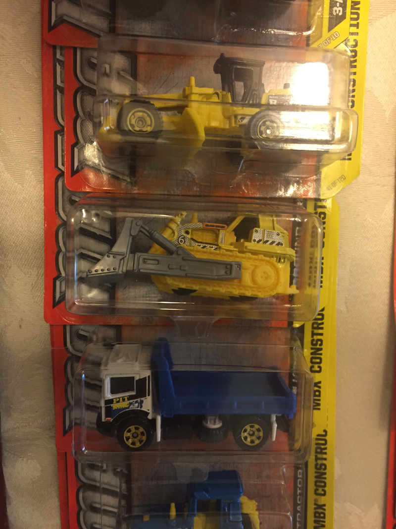 Illustration for article titled Colossal Die-Cast Collection - Box 67 - Whattaya Know, Hot Wheels!